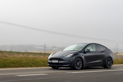 Nederland keurt Tesla FSD goed als eerste land in Europa